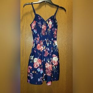 Floral Summer Dress with Pockets